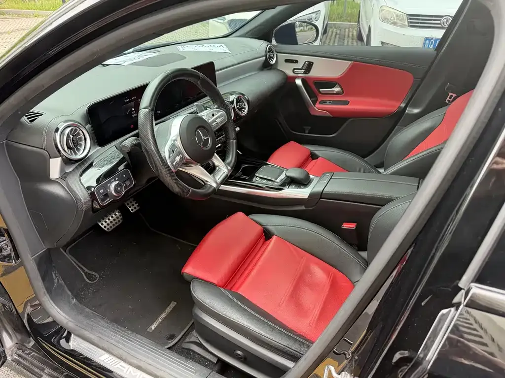 Mercedes-Benz A-Class AMG (Import) 2022 из CN, фото 3