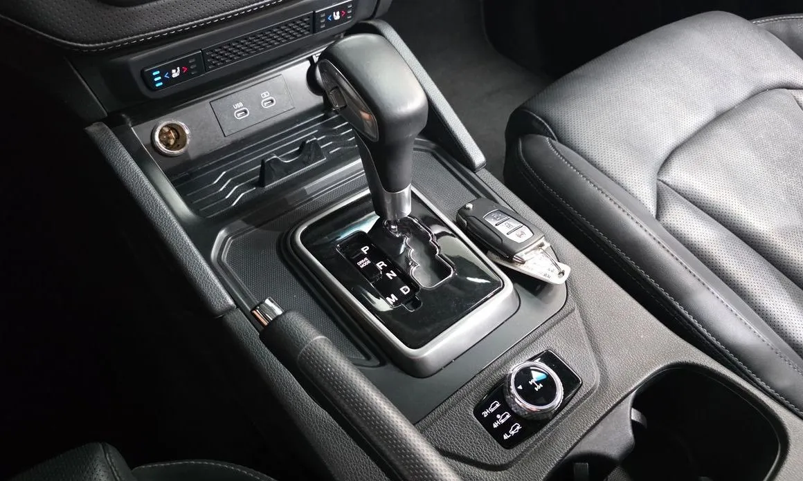 KG Mobility (Ssangyong) Rexton — фото 10