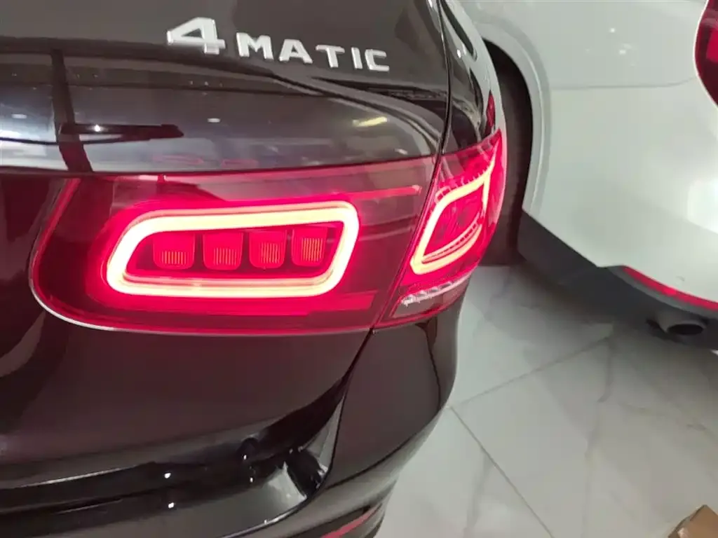 Mercedes-Benz GLC 2022 из CN, фото 2