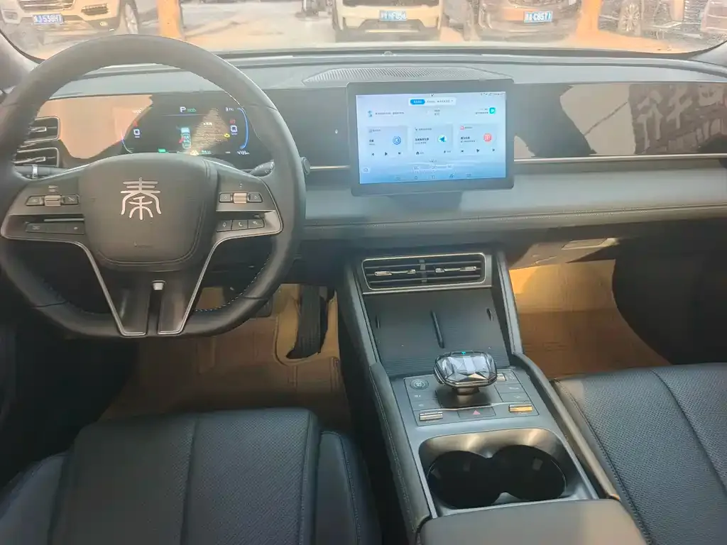 BYD Qin L — фото 3