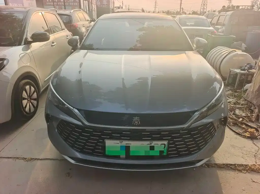 BYD Qin L — фото 10