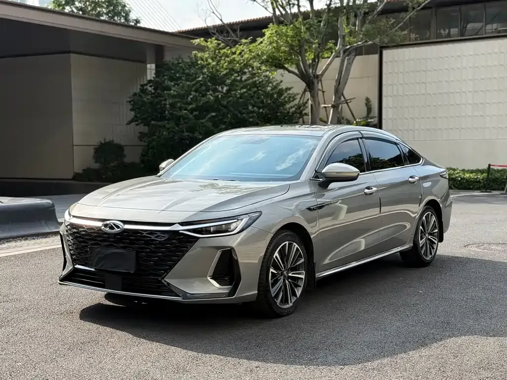 Chery Arrizo 8