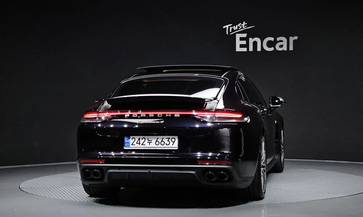 Porsche Panamera 2023 из KR, фото 2