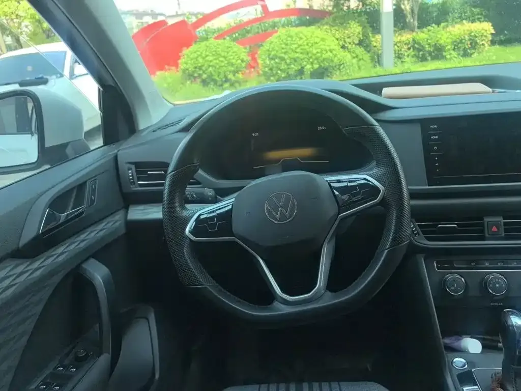 Volkswagen Tharu 2022 из CN, фото 9