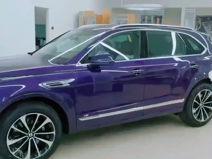 Bentley Bentayga 2021 из CN, фото 6