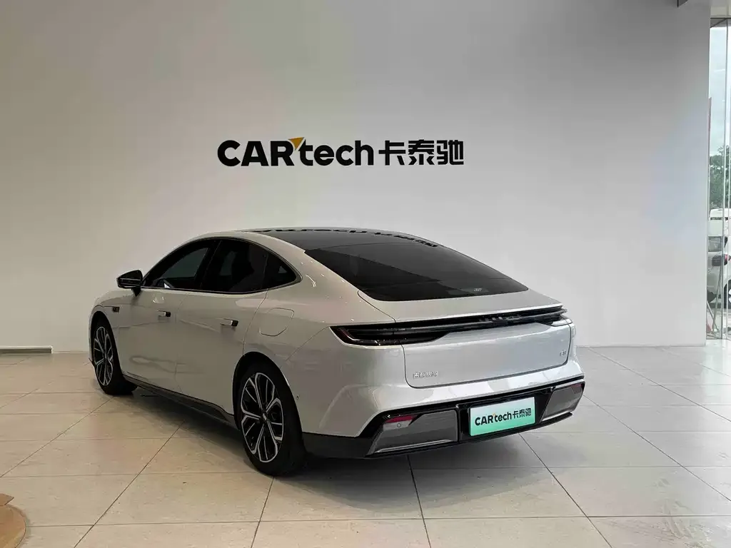 Geely Galaxy E8 2025 из CN, фото 5