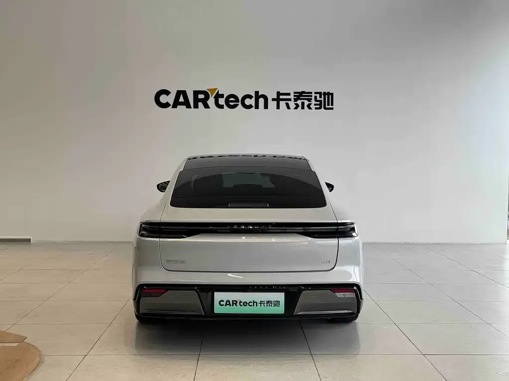 Geely Galaxy E8 2025 из CN, фото 2