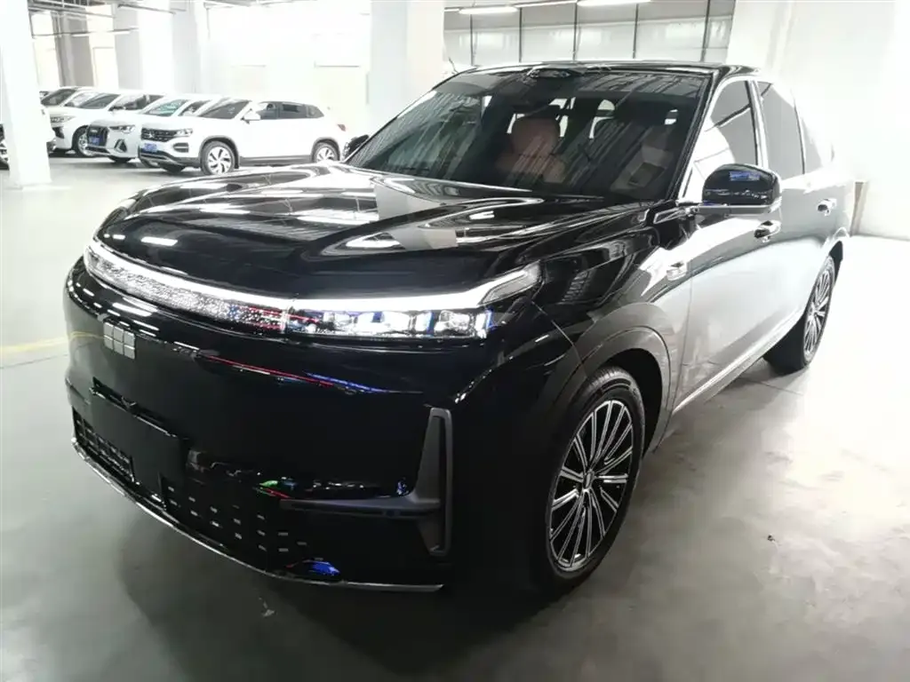 Geely Galaxy M9