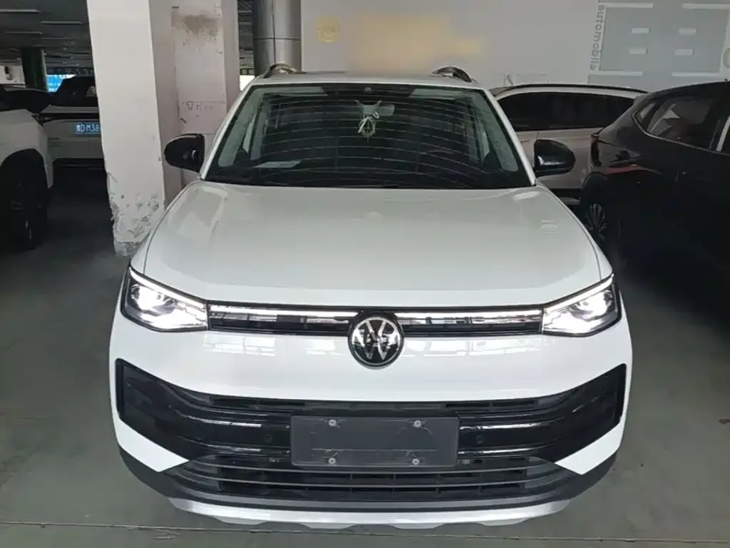 Volkswagen Tharu — фото 6