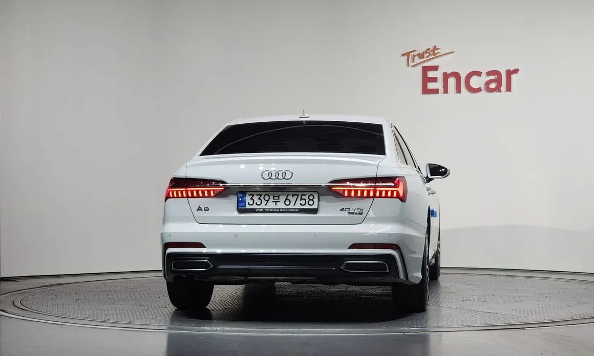 Audi A6 — фото 9