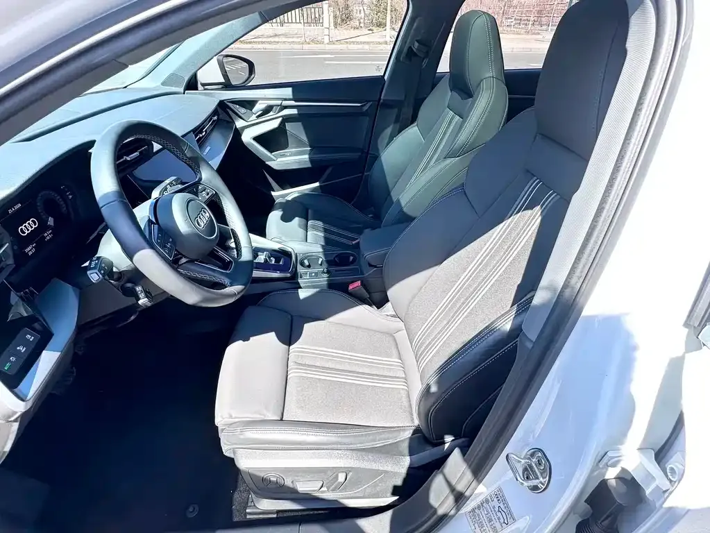 Audi A3 2022 из CN, фото 7