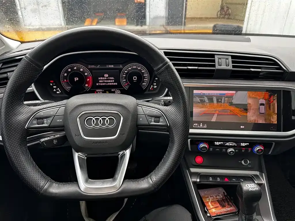 Audi Q3 — фото 4
