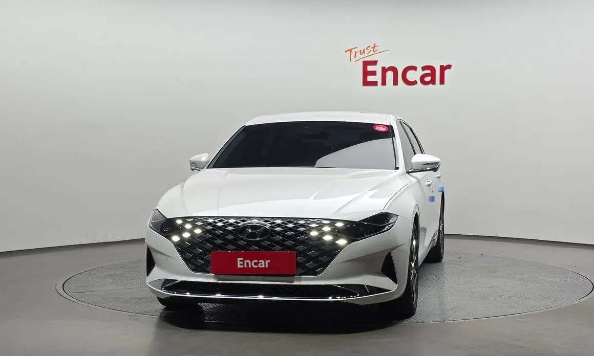 Hyundai Grandeur 2022 из KR, фото 2
