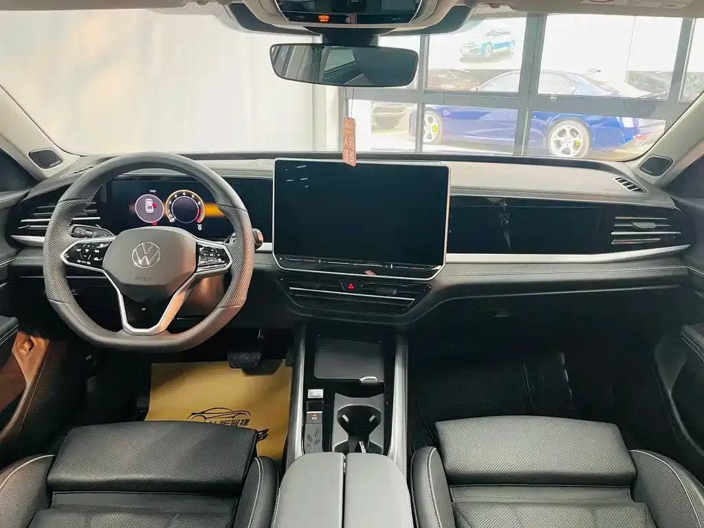 Volkswagen Passat — фото 5