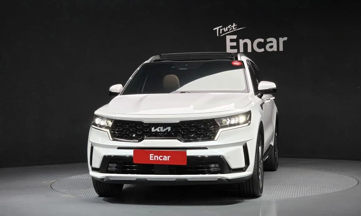 Kia Sorento — фото 4