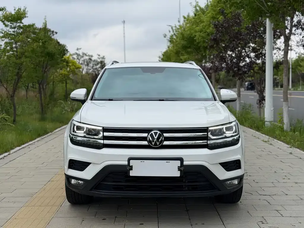Volkswagen Tharu — фото 8