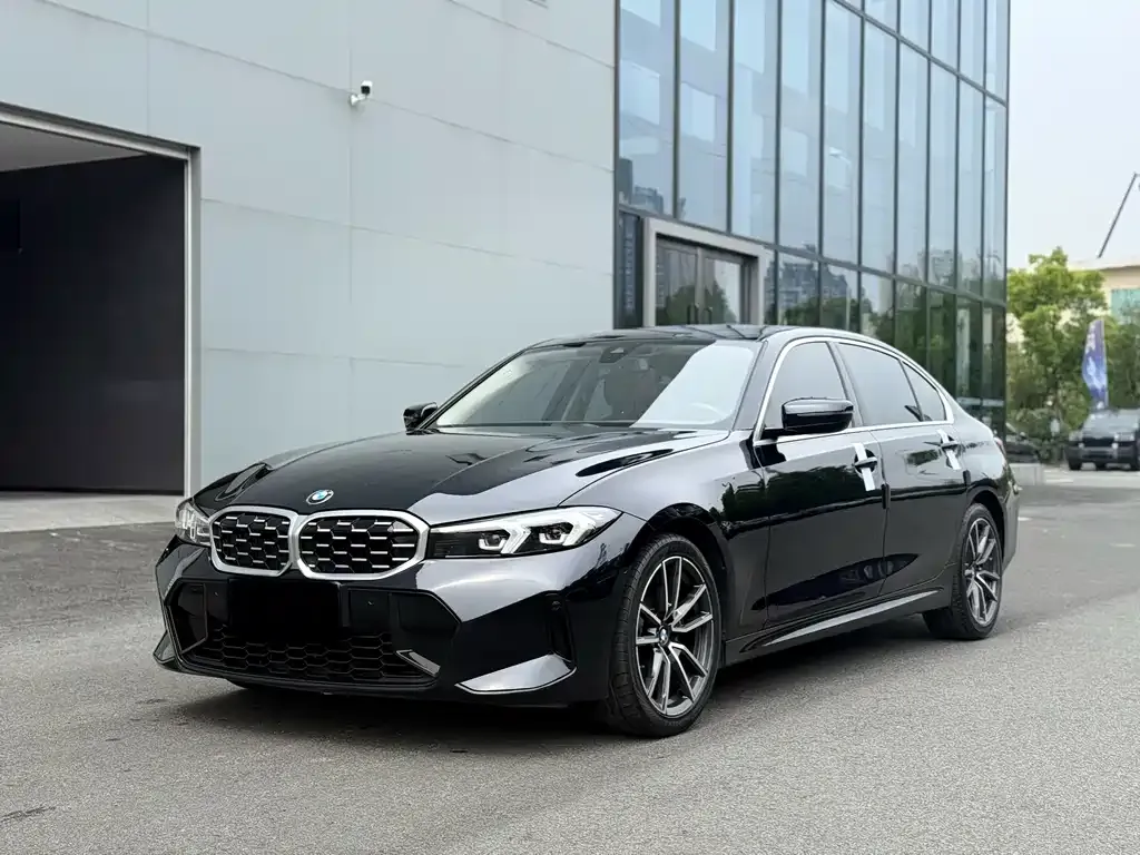 BMW 3 Series — фото 1