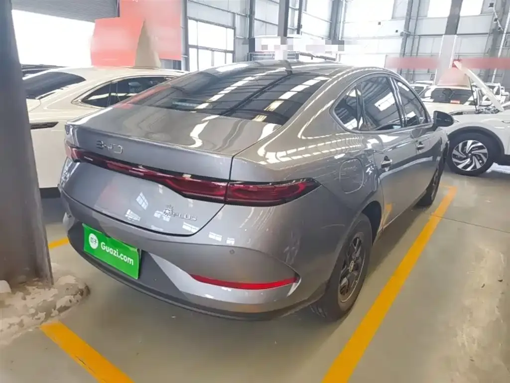 BYD Qin PLUS — фото 10