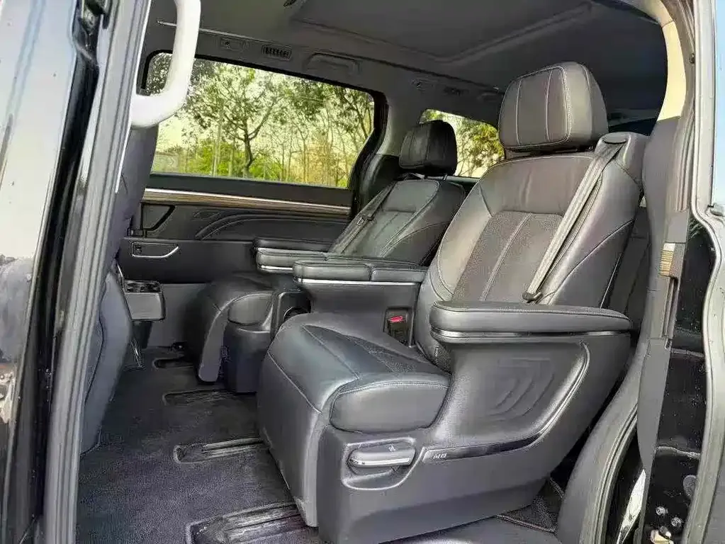 GAC Motor Trumpchi M8 — фото 7