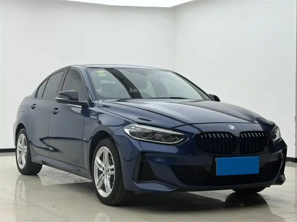 BMW 1 Series 2021 из CN, фото 4