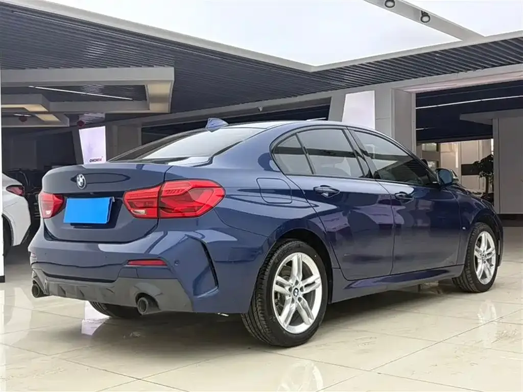 BMW 1 Series 2021 из CN, фото 5