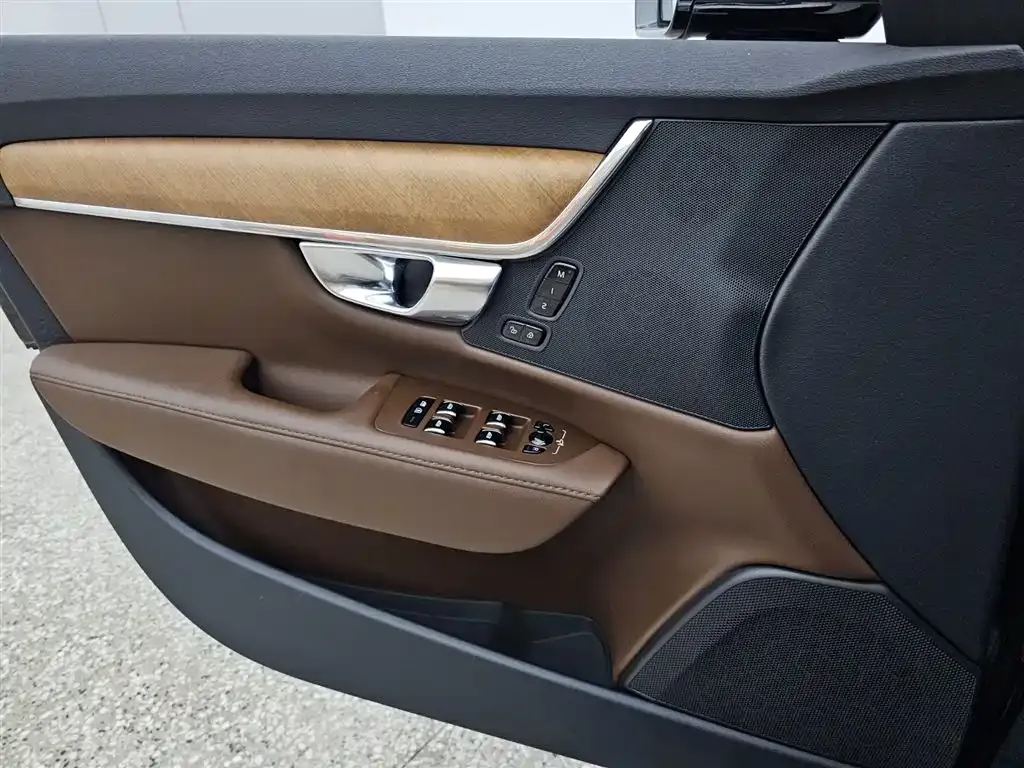 Volvo S90 — фото 2