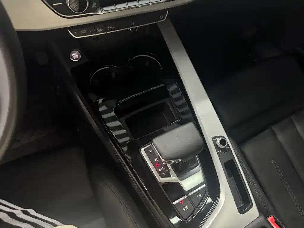 Audi A5 (Import) 2023 из CN, фото 3