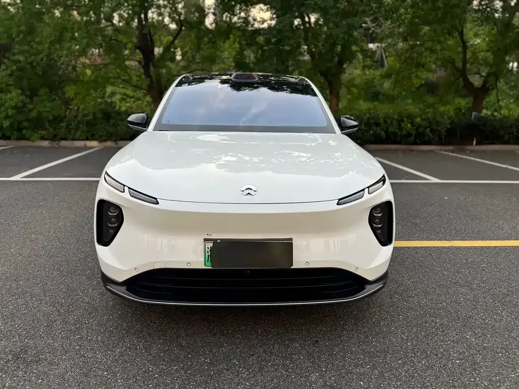 NIO EC6 — фото 7