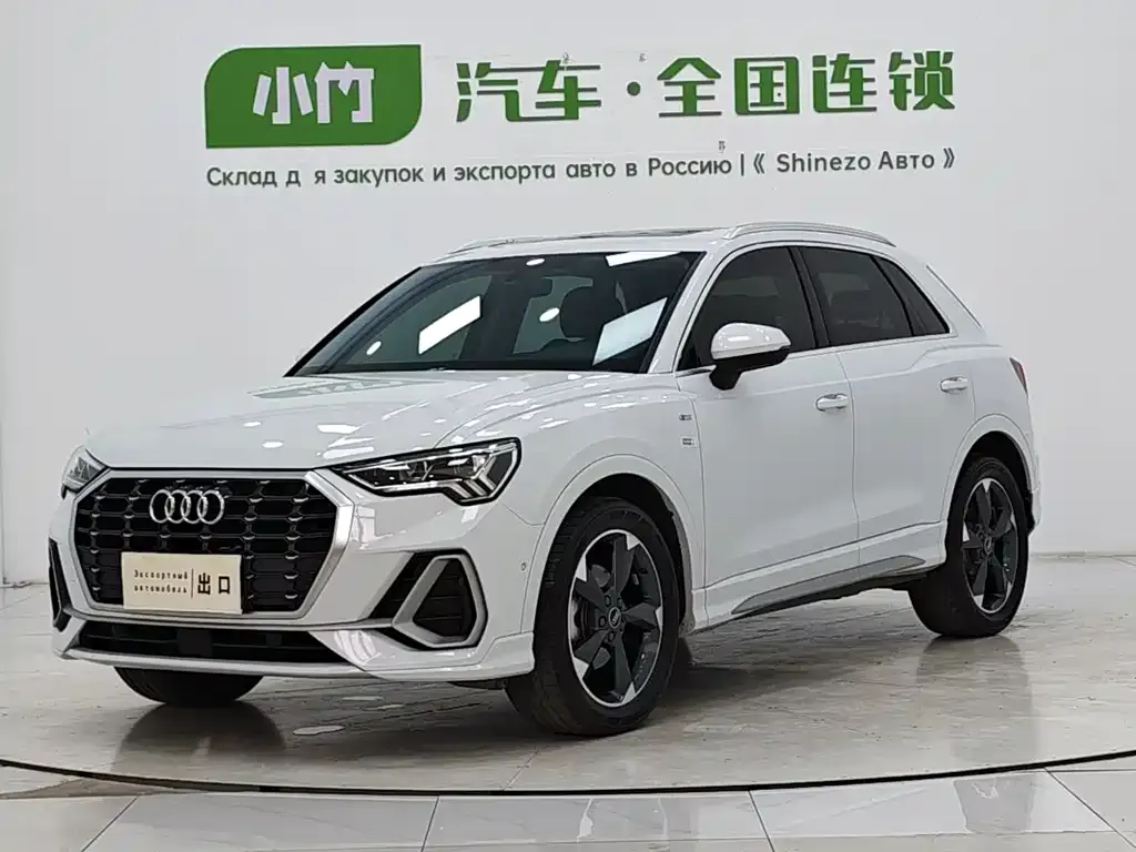 Audi Q3 — фото 1