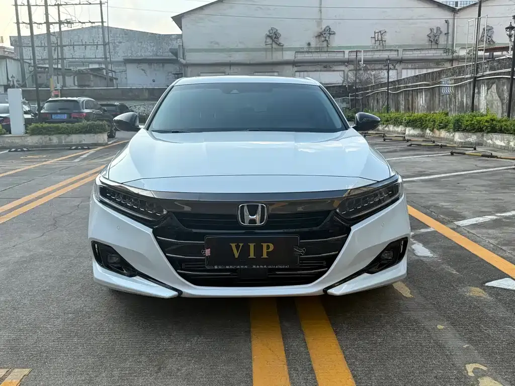Honda Accord — фото 2