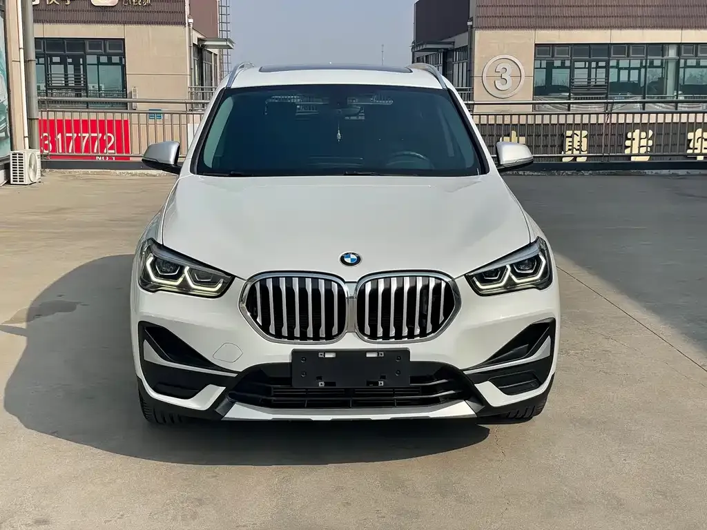 BMW X1 — фото 4