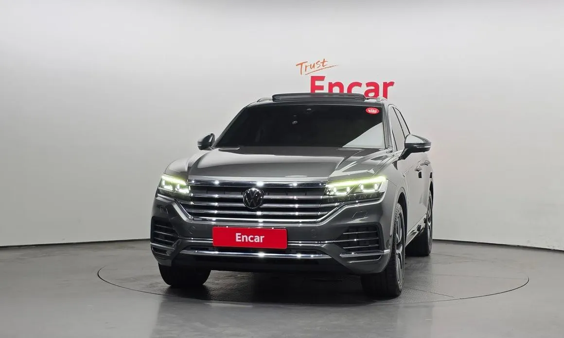 Volkswagen Touareg 2023 из KR, фото 2