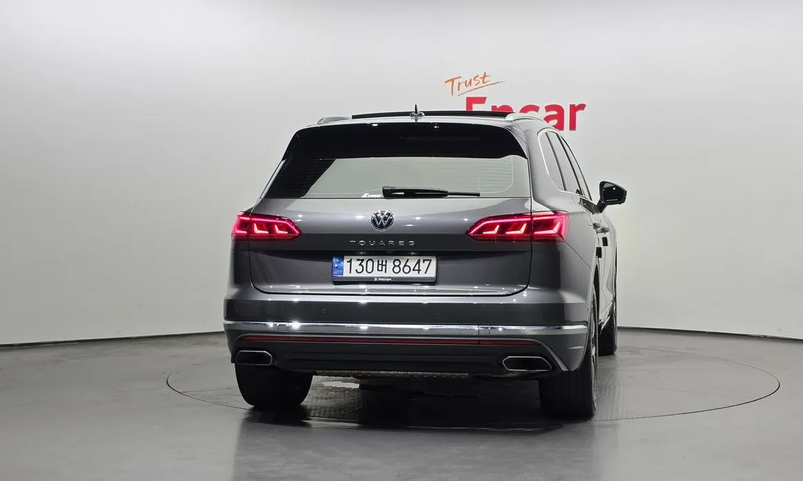 Volkswagen Touareg 2023 из KR, фото 4