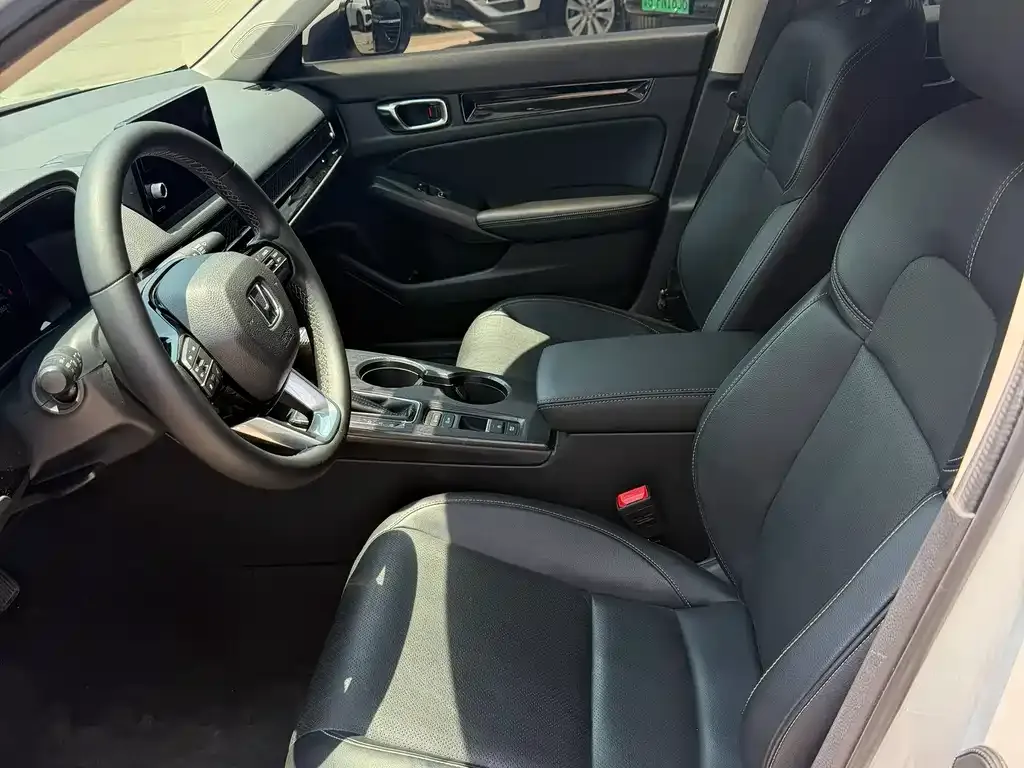Honda Civic 2024 из CN, фото 10