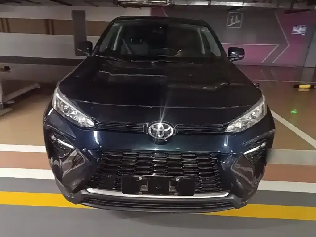 Toyota Wildlander — фото 9