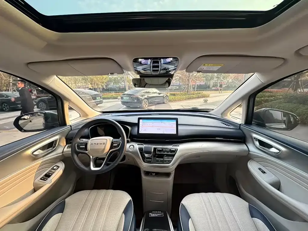 Roewe iMAX8 2023 из CN, фото 4