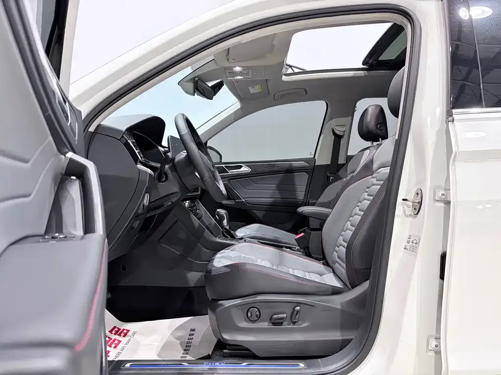 Volkswagen 途观L插电混动 — фото 9