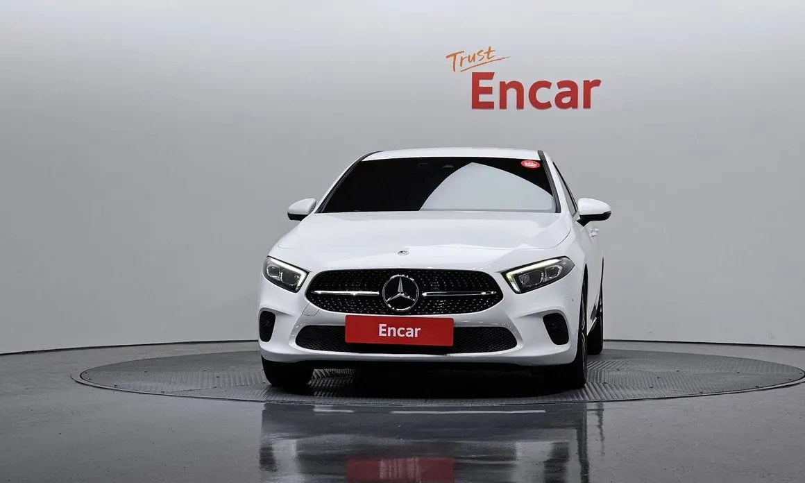 Mercedes-Benz A-Class 2023 из KR, фото 2