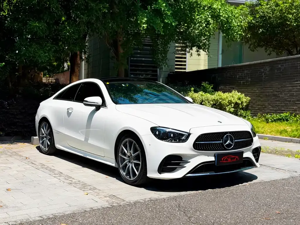 Mercedes-Benz E-Class (Import) — фото 9