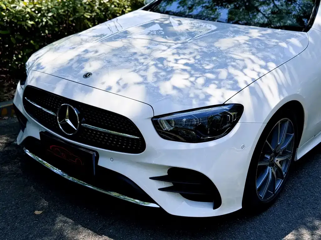 Mercedes-Benz E-Class (Import) — фото 5