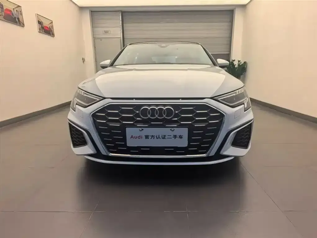 Audi A3 2024 из CN, фото 5
