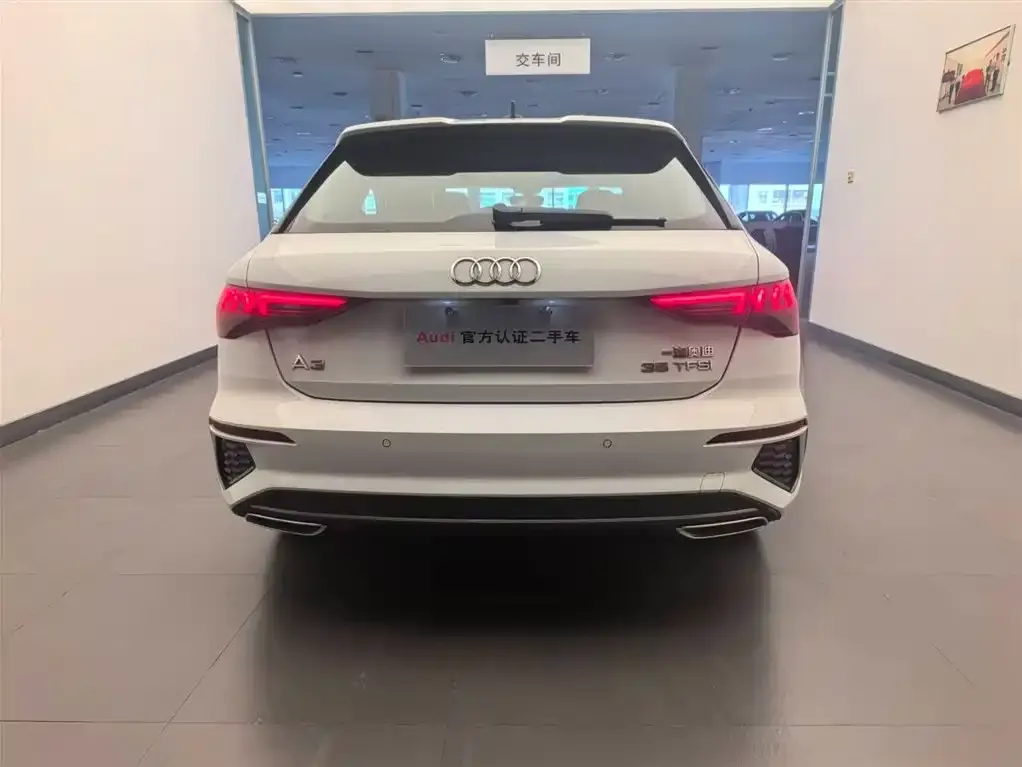 Audi A3 2024 из CN, фото 9