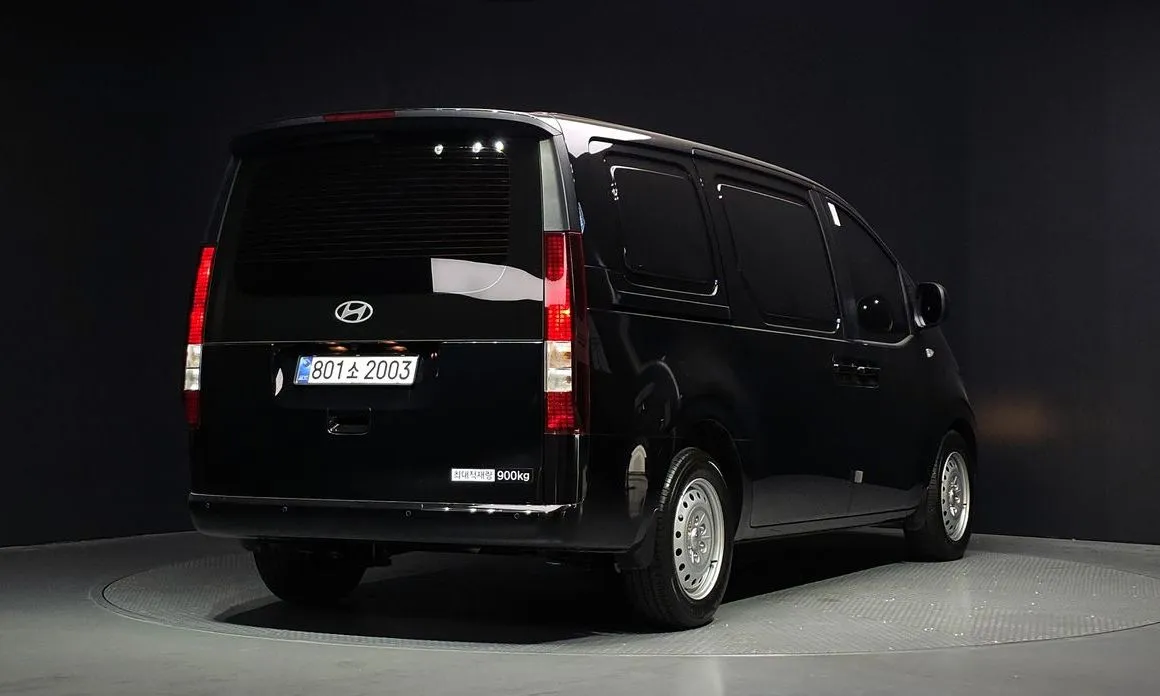 Hyundai Staria 2025 из KR, фото 5