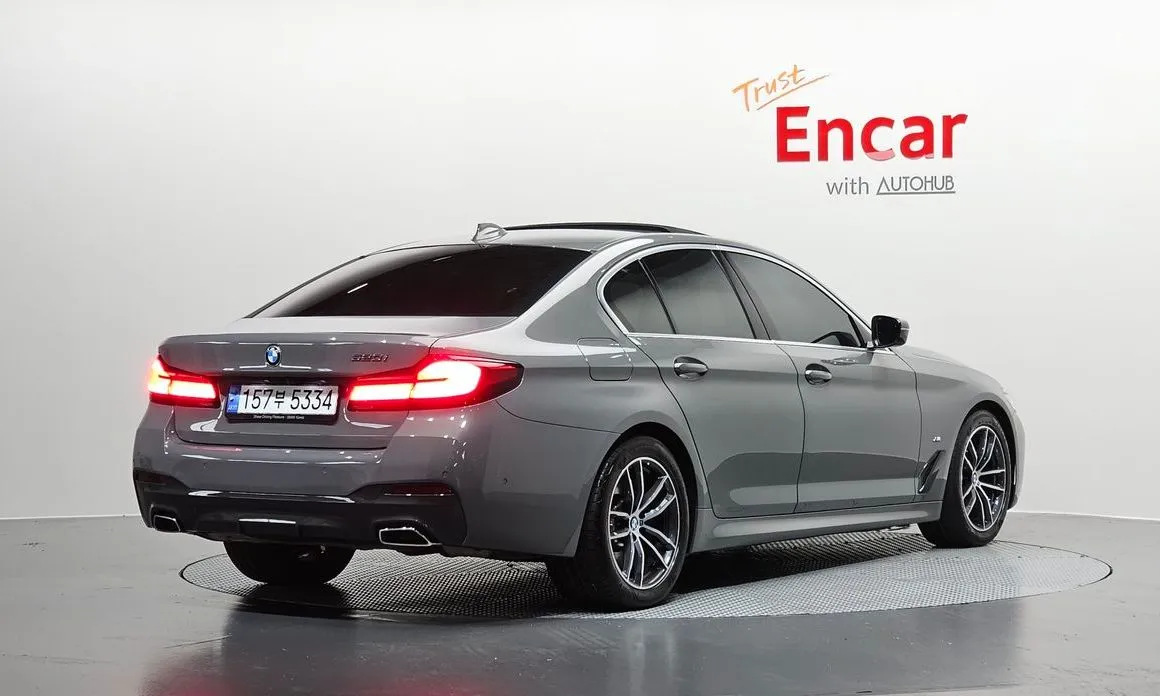 BMW 5-Series 2022 из KR, фото 2