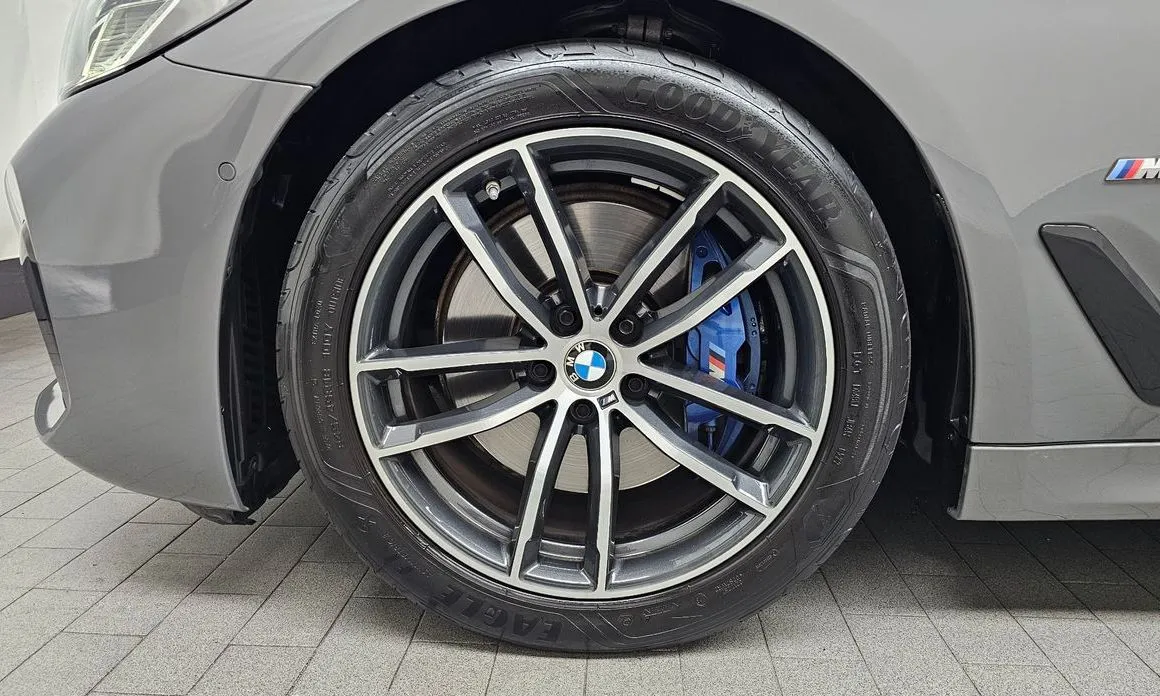 BMW 5-Series 2022 из KR, фото 8
