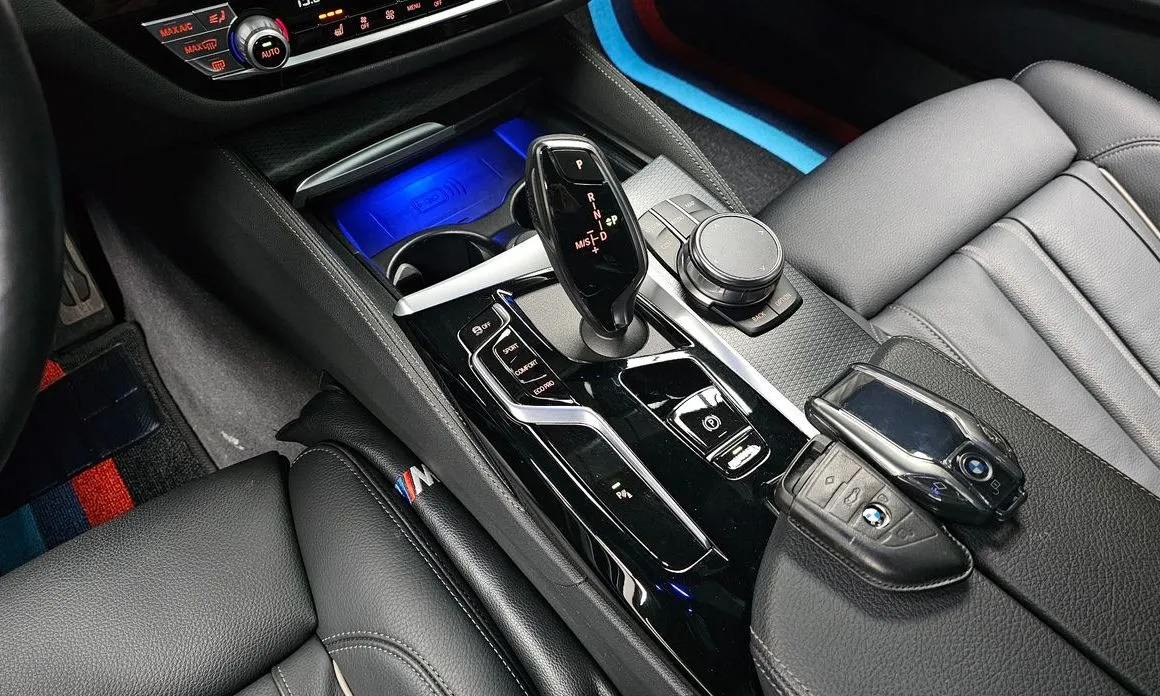 BMW 5-Series 2022 из KR, фото 10