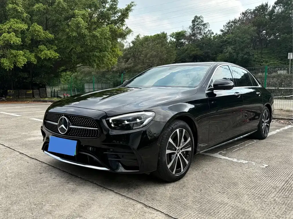 Mercedes-Benz E-Class New Energy — фото 1