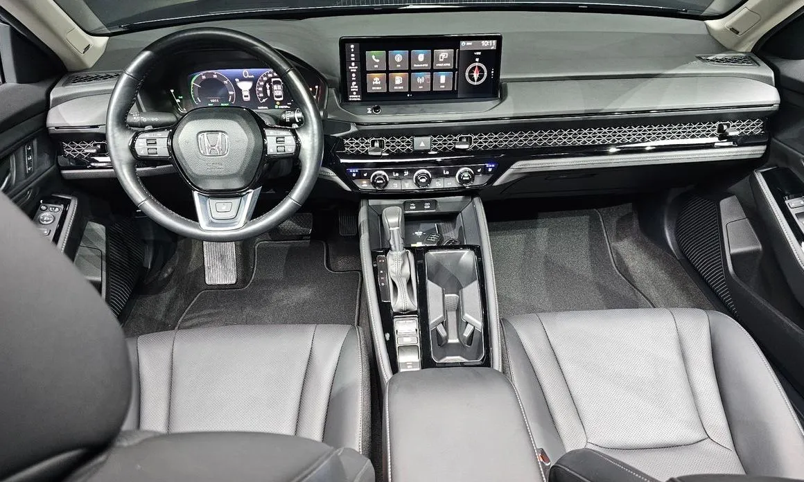 Honda Accord — фото 4