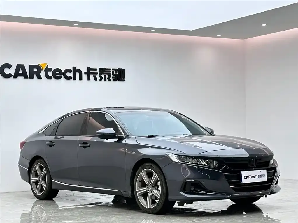 Honda Accord — фото 5