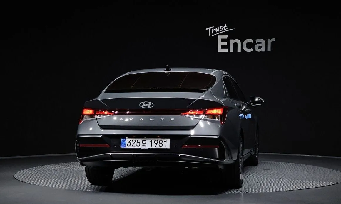 Hyundai AVANTE — фото 5